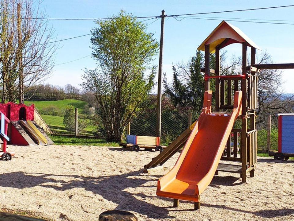Camping Maeva Escapades Au P'Tit Bonheur Peyrillac-et-Millac Екстер'єр фото