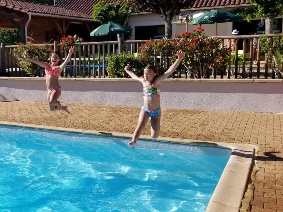 Camping Maeva Escapades Au P'Tit Bonheur Peyrillac-et-Millac Екстер'єр фото